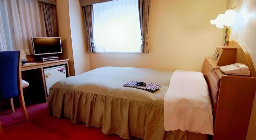 Starplaza Ikebukuro Hotel 2*