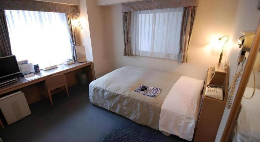 Hotel Starplaza Ikebukuro 2*